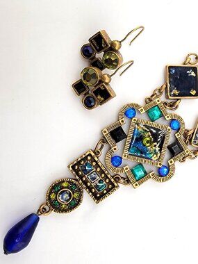 Chico’s Statement Necklace Set Blue Green Gem Gold Tone Earrings